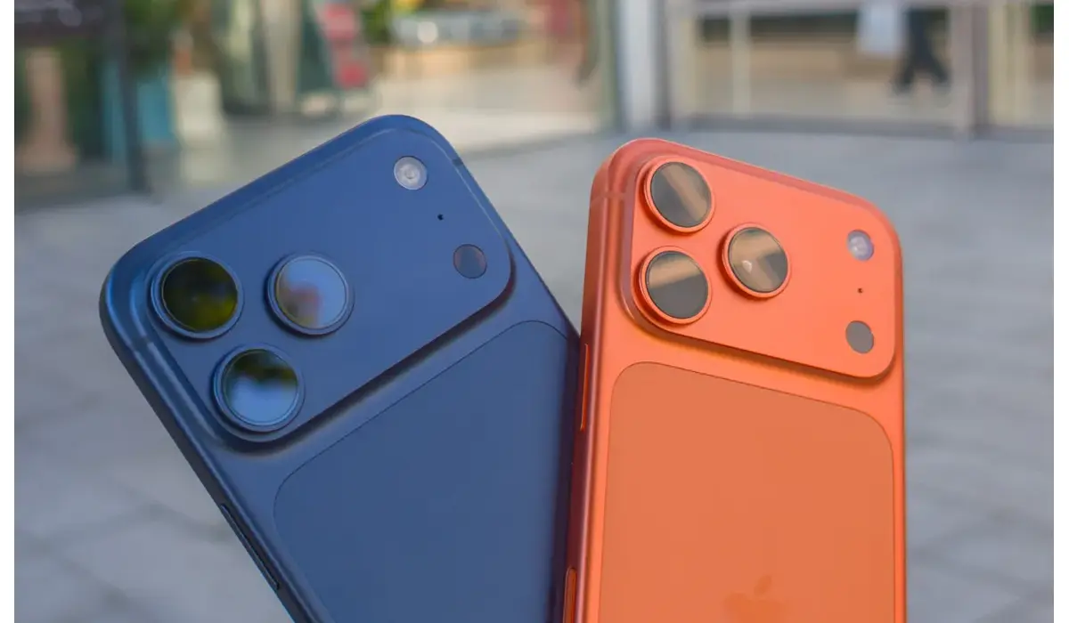 iPhone 17 Scratchgate exposed back design